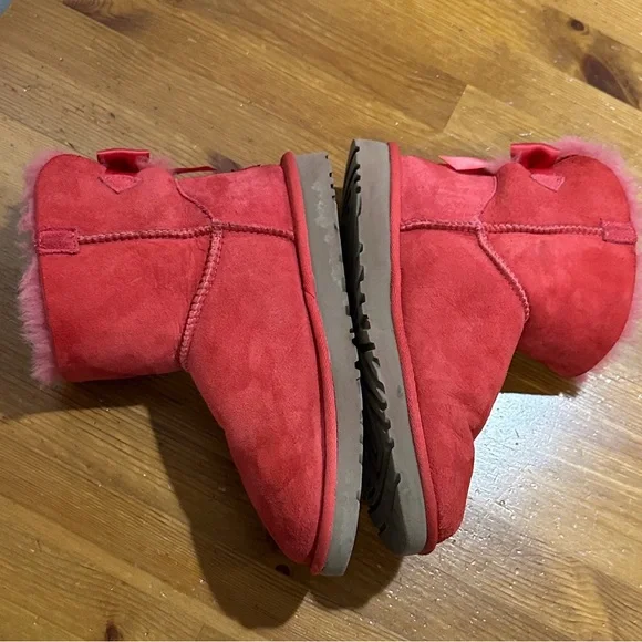 UGG Suede Mini Bailey Bow II Boots in Red - Picture 6 of 15